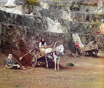 Mineuses dans la mine Bakalskii, Oural